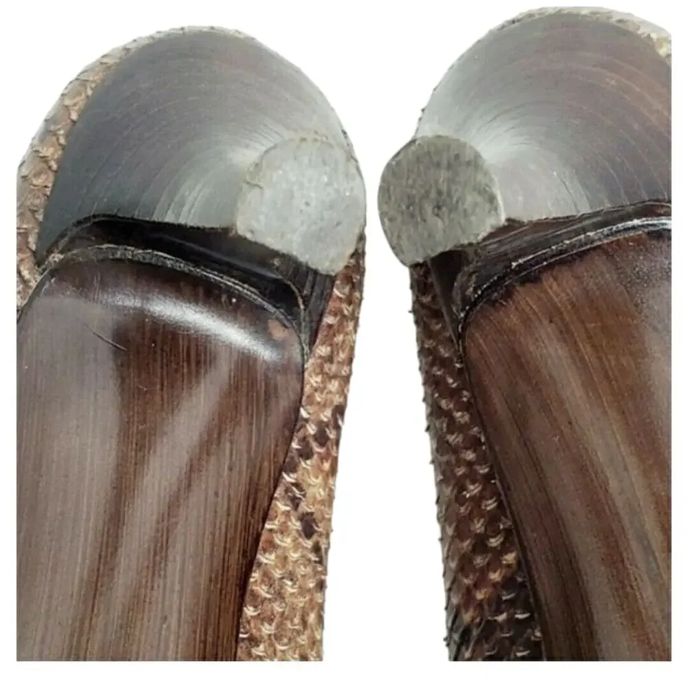 Stuart Weitzman Brown Size 8 1/2‎ Snake Skin Square Toe Pumps Women's Shoes